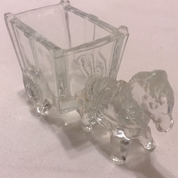 Vintage Donkey pulling cart - Picture 2 of 8